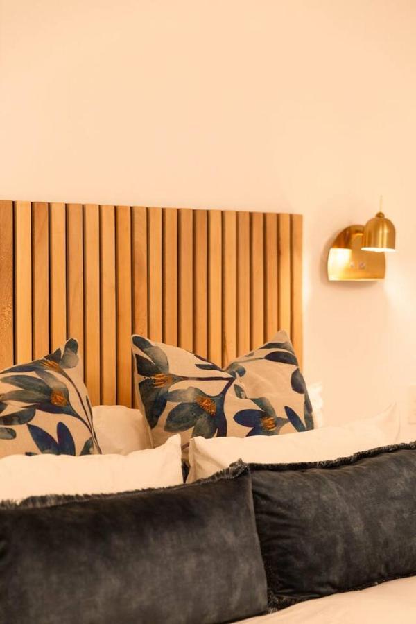 Duplex Delight * Cape Town